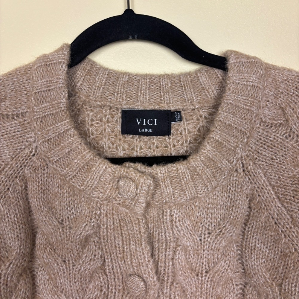 VICI Harper Cable Knit Cardigan In Taupe Tan Women Size Large Crewneck Warm Cozy - Picture 6 of 10